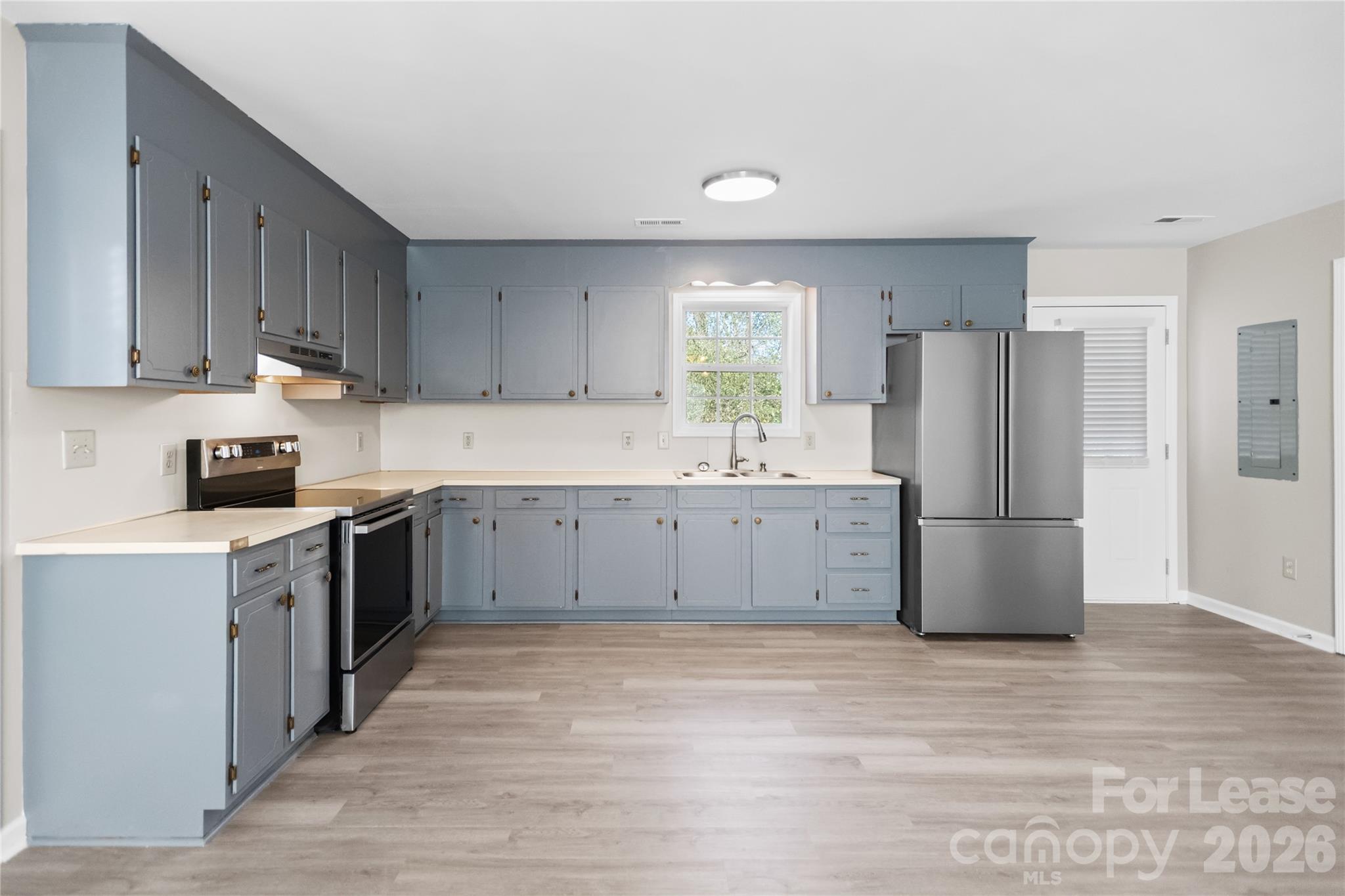 Troutman Trace Sec 1 - Residential Lease