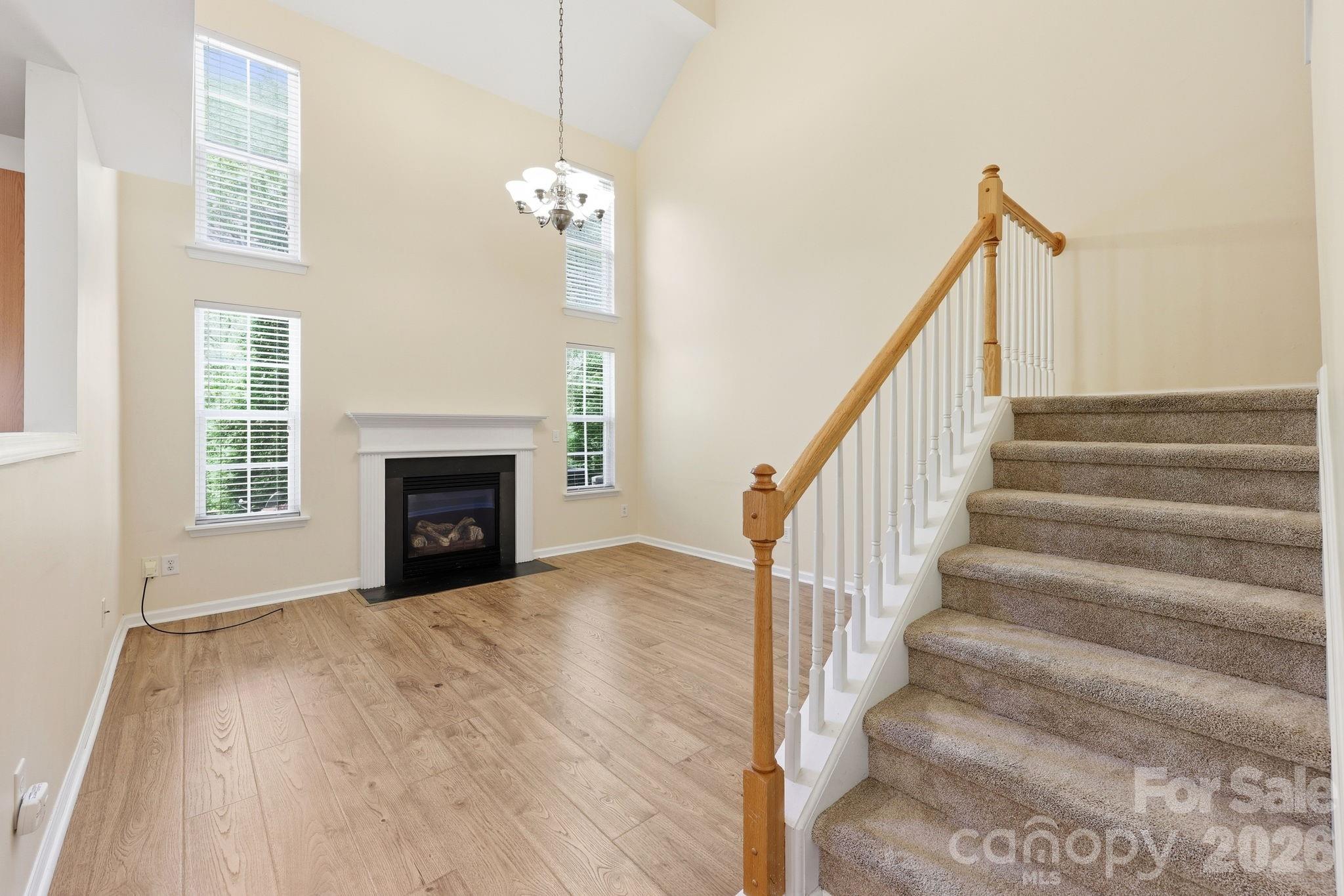 2548 Brackley Place NW