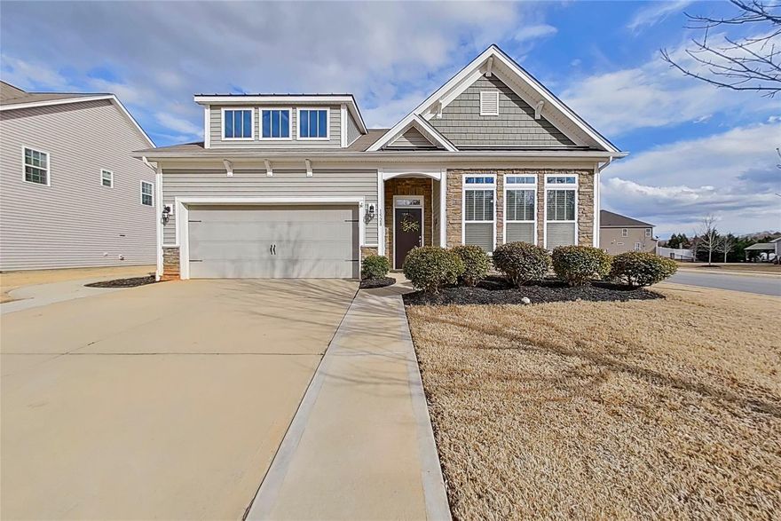 Welcome to the highly desired Timberlake! This corner lot home will check all of your boxes! As soon as you walk through the front door its opens into a great living room space and kitchen with a massive island for all your entertaining needs. Fresh paint throughout the home. Primary room is on the main floor with a huge bathroom and walk in closet! HVAC unit was upgraded in 2021. The updated concrete walkway and extended back patio space is fully fenced and waiting for you to enjoy your coffee under the gazebo! Enjoy all the neighborhood has to offer including an outdoor pool, walking trail, playground and many events! Close to all major shopping! Amazing location within minutes drive to the beautiful Lake Wylie! Don't miss out on this great opportunity to own a slice of Clover!