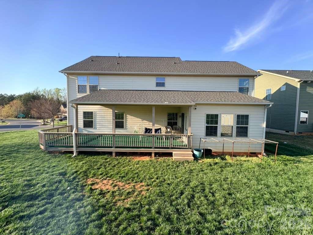 817 Wingthorn Rose Drive 34