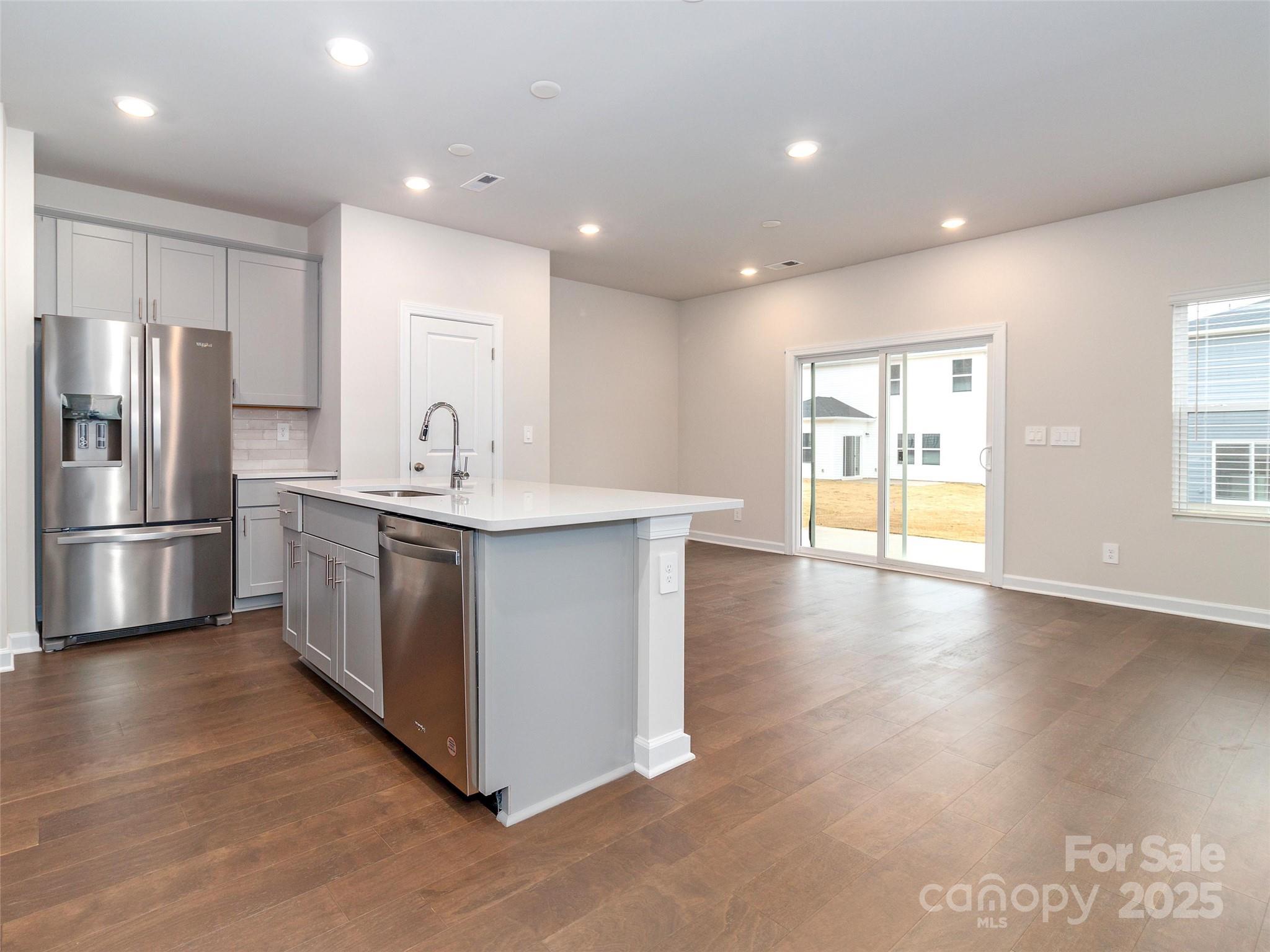 Walnut Reserve - Residential