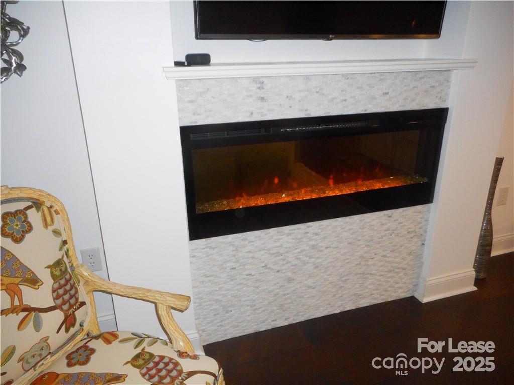 Myers Park - Residential Lease