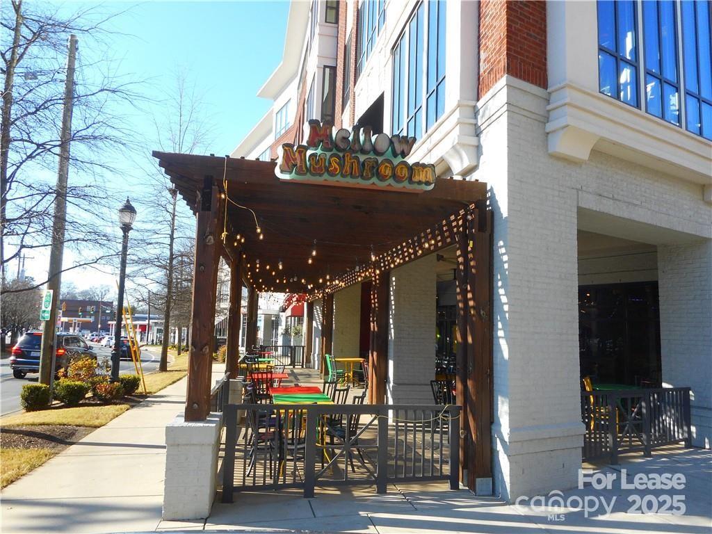 Myers Park - Residential Lease