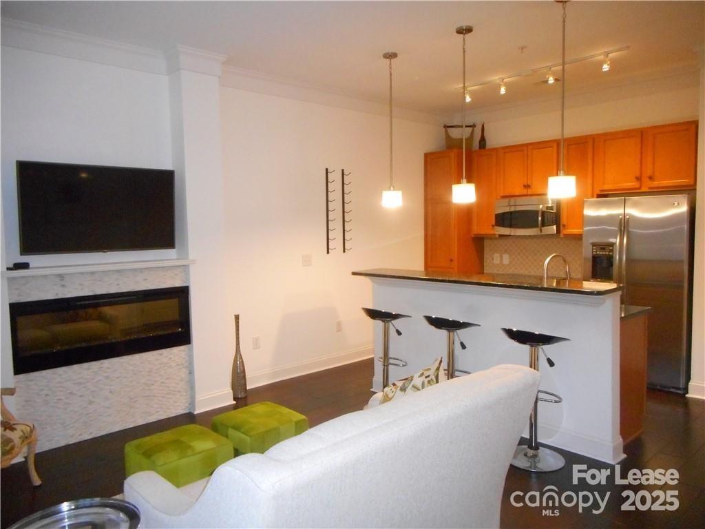 Myers Park - Residential Lease