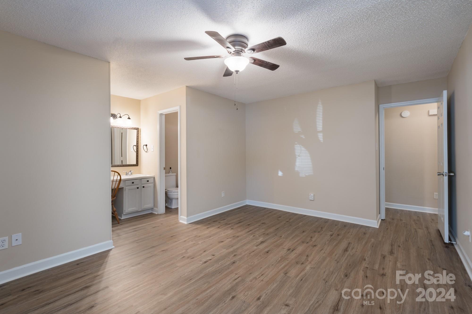 Tall Oaks - Residential