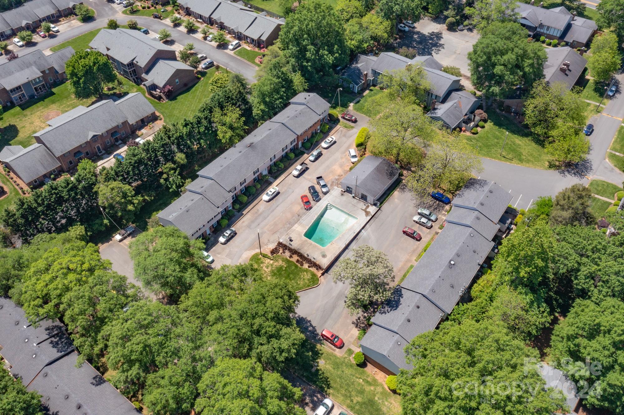 Tall Oaks - Residential