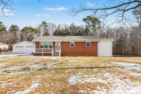 14000 Lawther Road Huntersville NC 28078