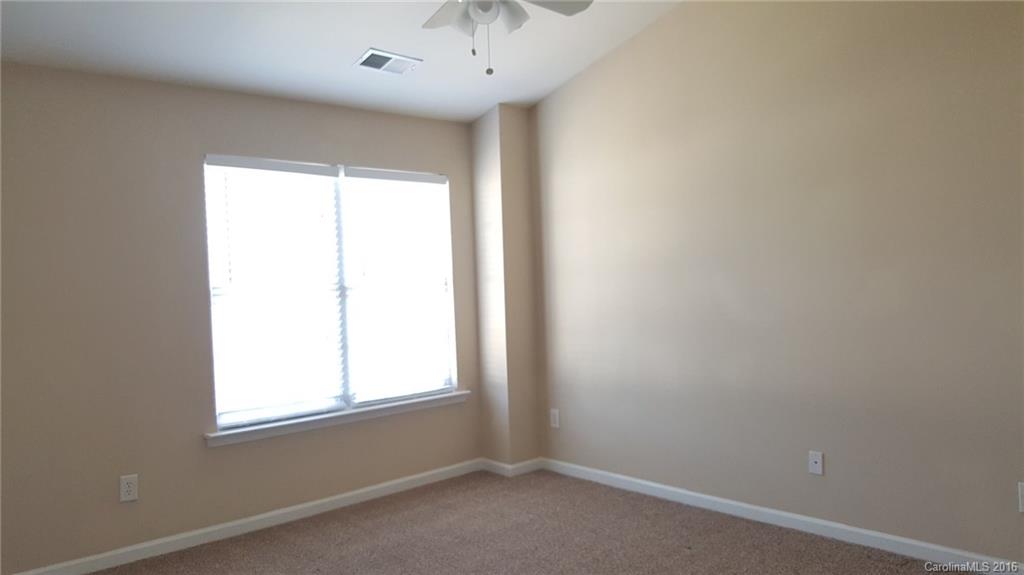 Oakhurst - Residential Lease