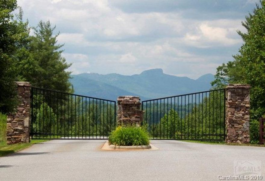 An ideal place for your first, second, or final home, Catawba River Club is a 180 acre gated development of 35 premier home sites along the Catawba River just downstream from Lake James with breathtaking views of Grandfather Mountain, Table Rock, and Hawksbill. Enjoy the lifestyle with 2 miles of the Catawba River flowing through the property for fishing and floating on waters ranked as some of the purest in the southeast fast on its way to a world class destination for anglers. Picnic, play or lounge by the fresh water pond and outdoor entertaining areas. Hiking, walking, & horseback trails follow the river and wind throughout the community. For the horse enthusiasts, Catawba River Club offers full equestrian facilities including a 16 stall barn, covered and uncovered riding rings, and fenced pastures. Close to Morganton , I-40, and Lake James. Only 45 minutes to Asheville & 90 min to Charlotte. Lot #31.