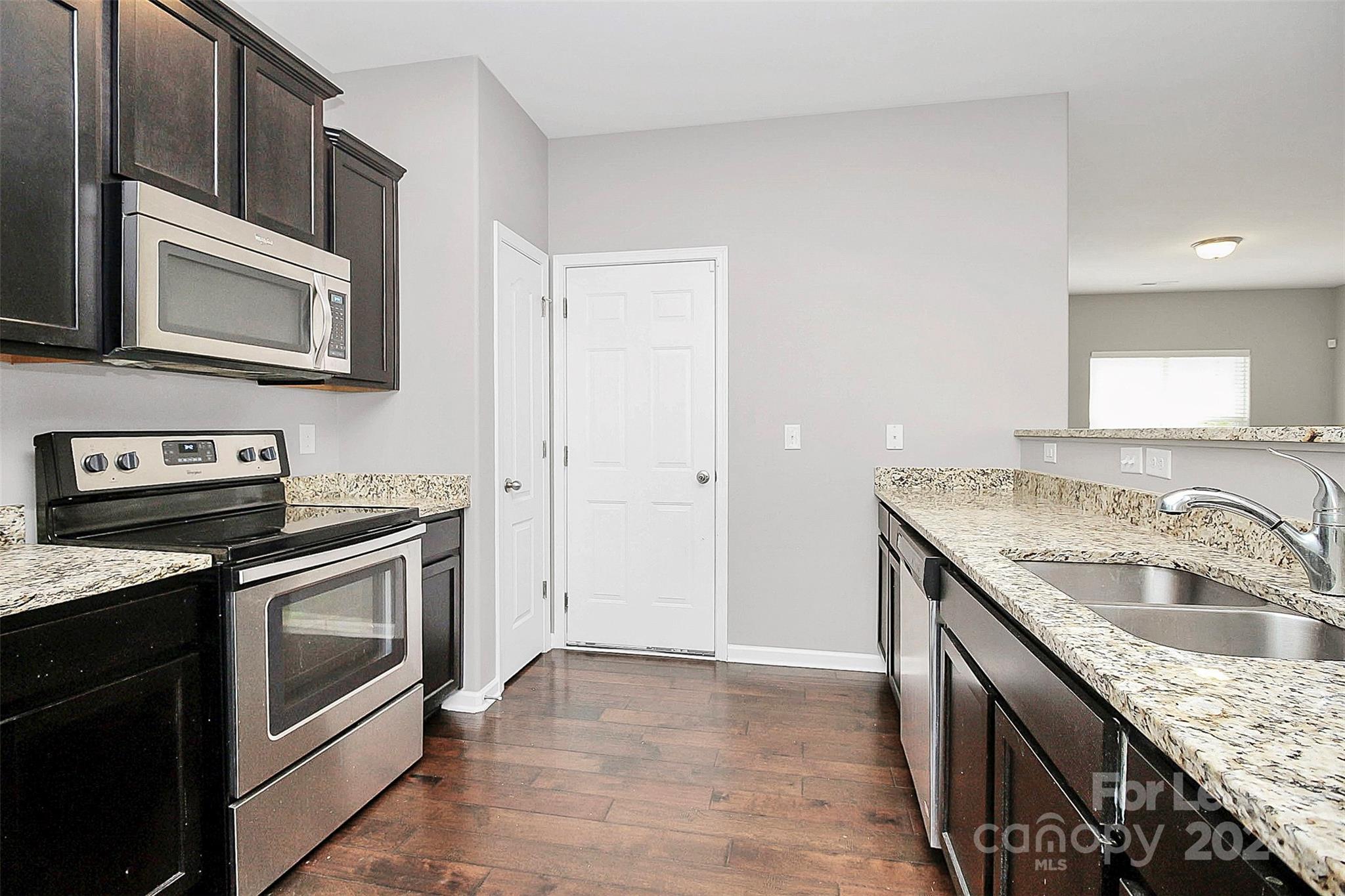 Kingstree - Residential Lease