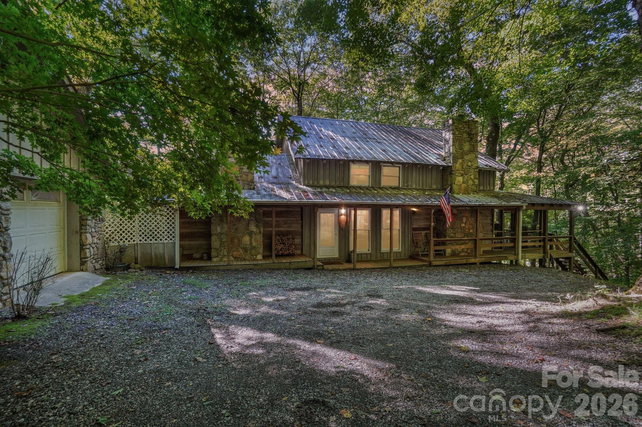 624 Fox Den Road