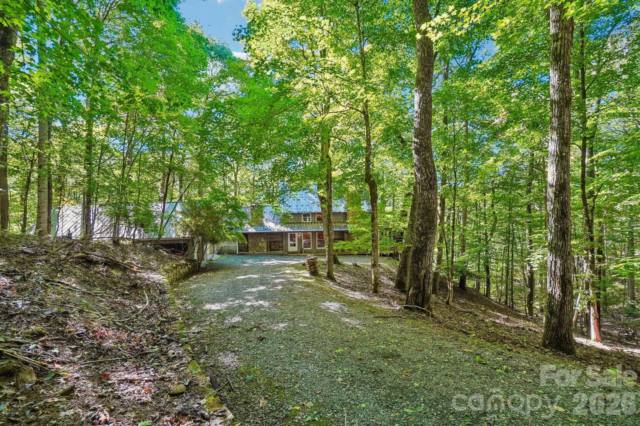 624 Fox Den Road