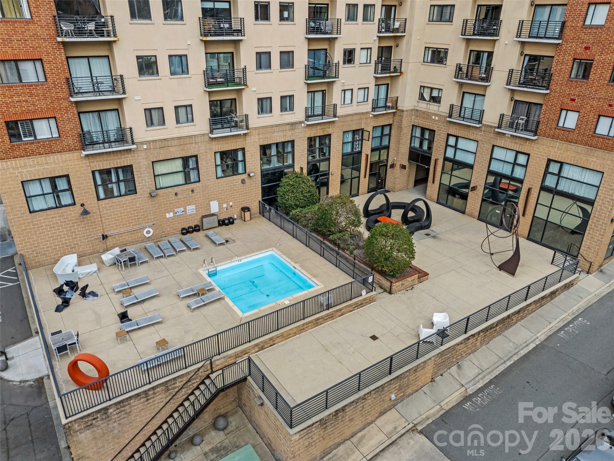 715 North Church Street - Residential