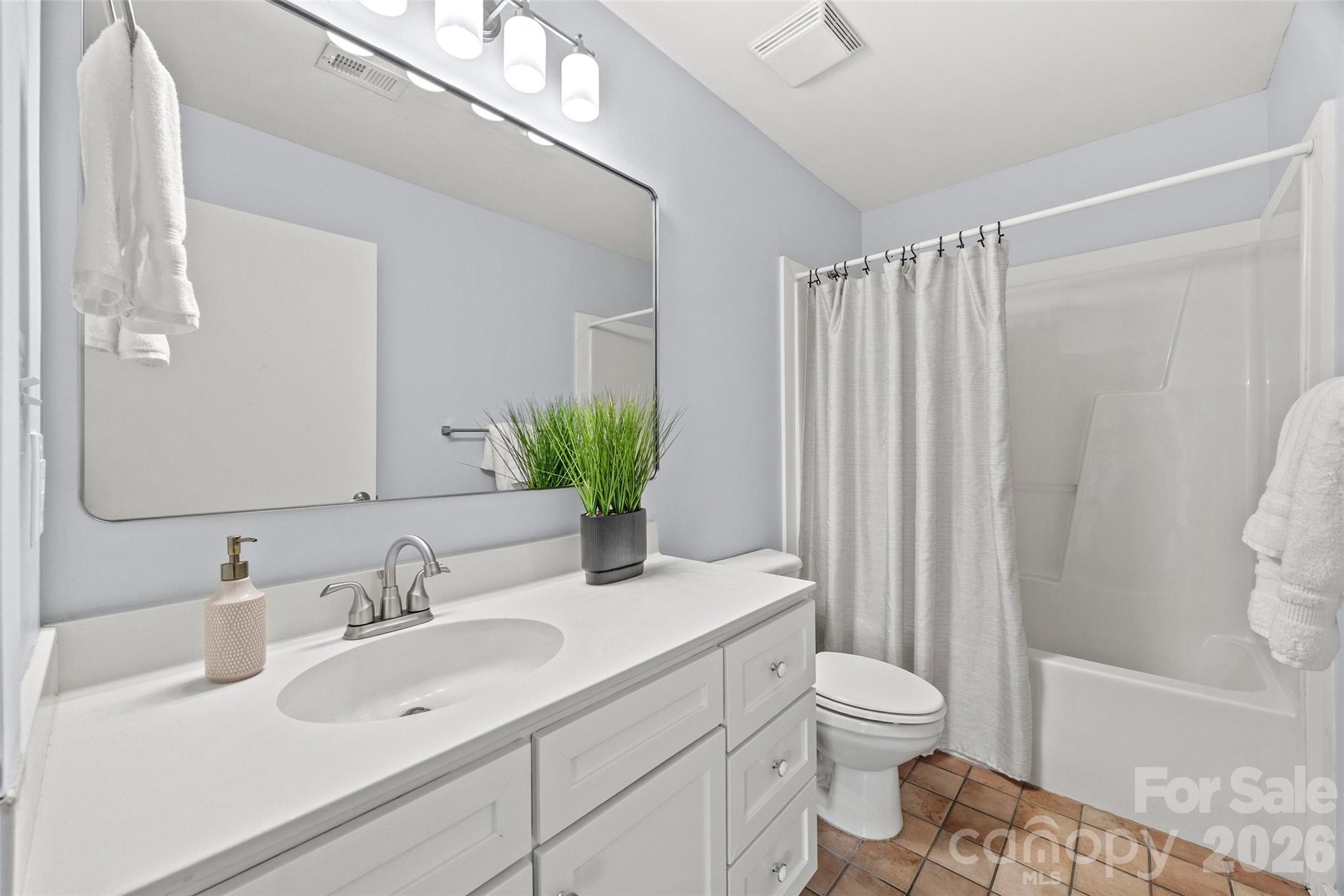 715 North Church Street - Residential