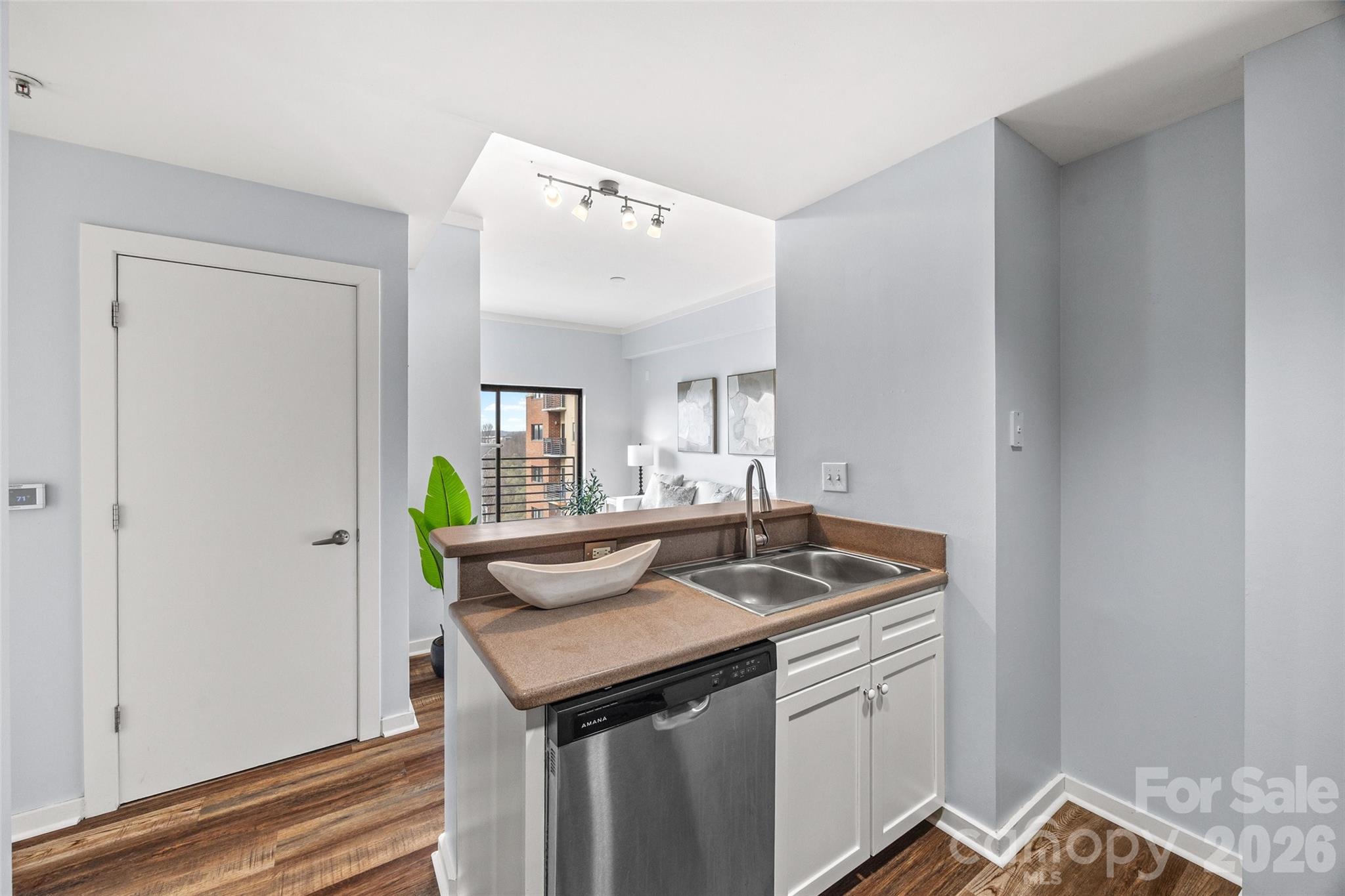 715 North Church Street - Residential