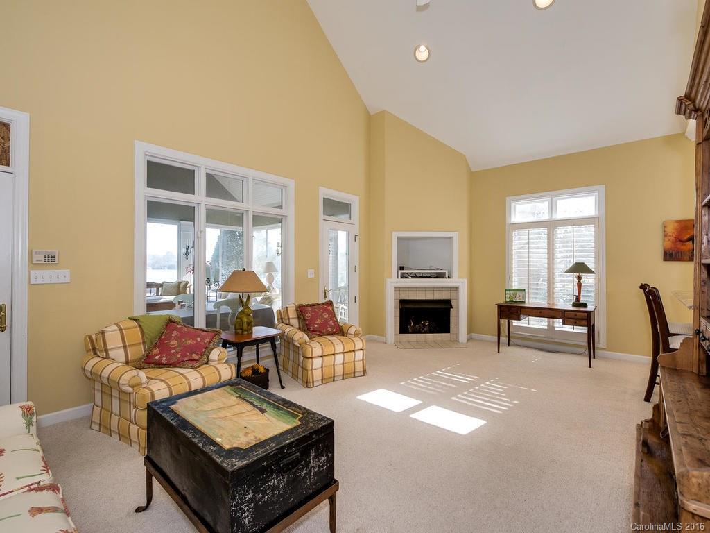 Lake Wylie - Residential Lease