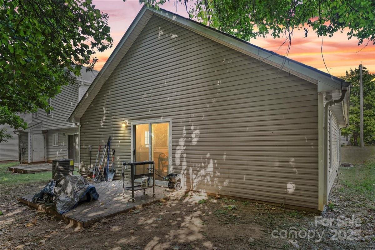 Oakdale Village - Residential