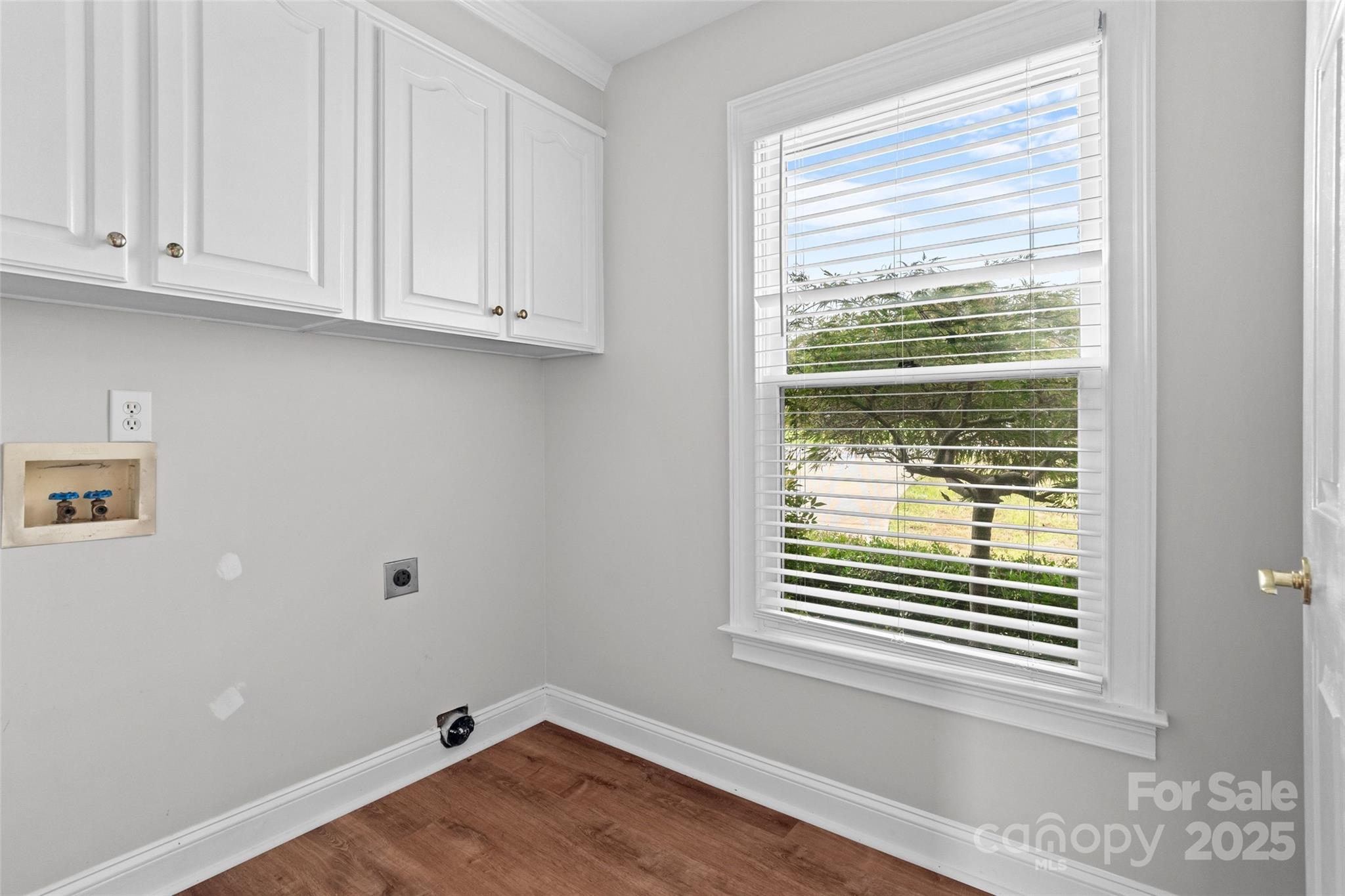 Creekside - Residential