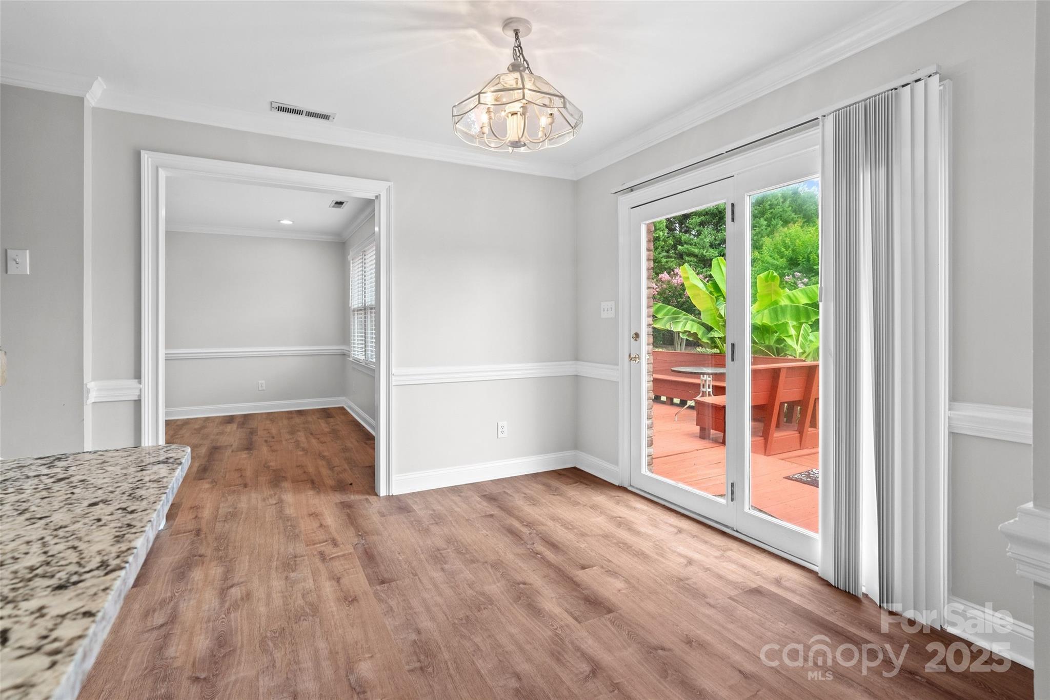 Creekside - Residential