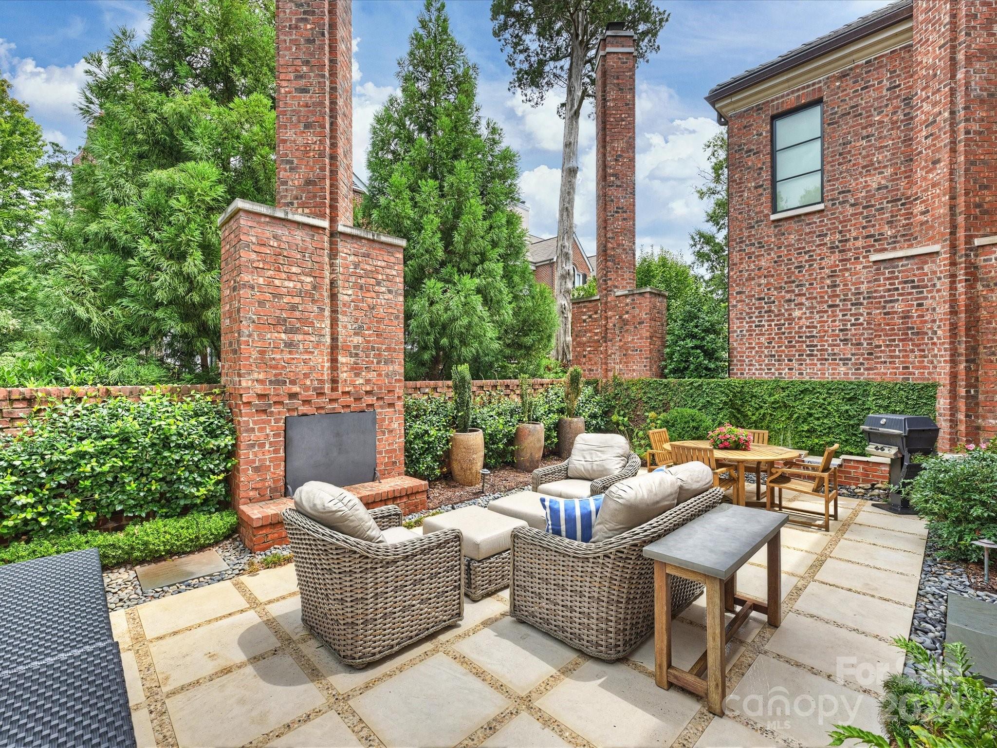 Myers Park - Residential