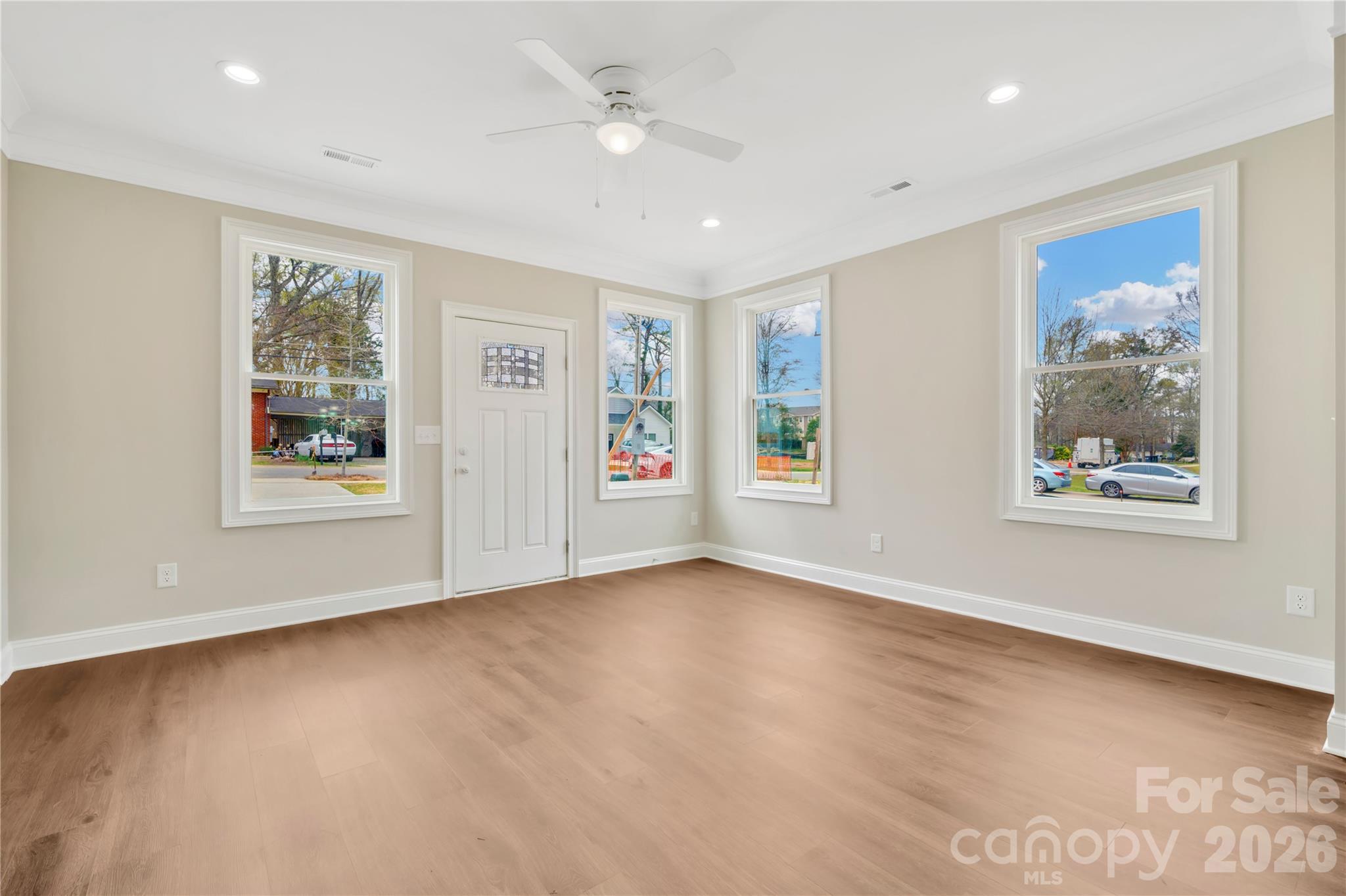 452 Dawn Circle 285-286