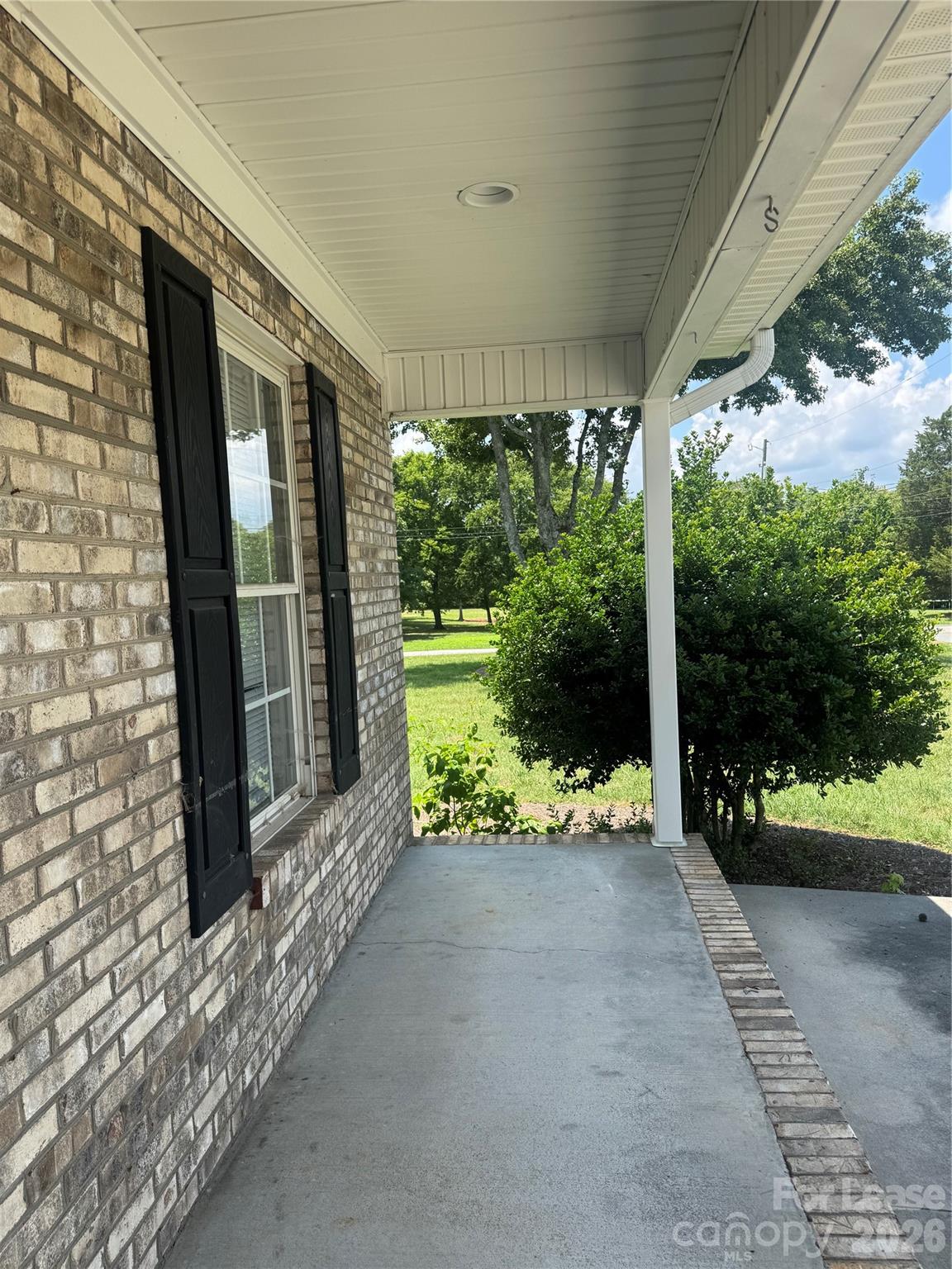 1025 Church Street - Photo 3