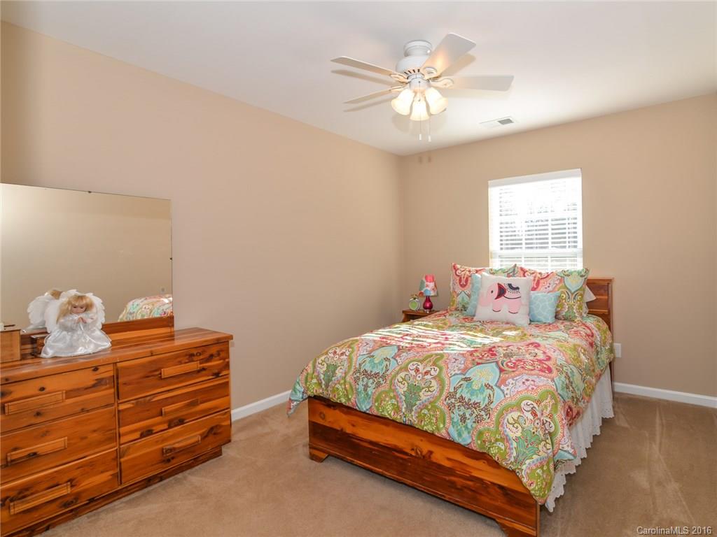 Summers Walk - Residential