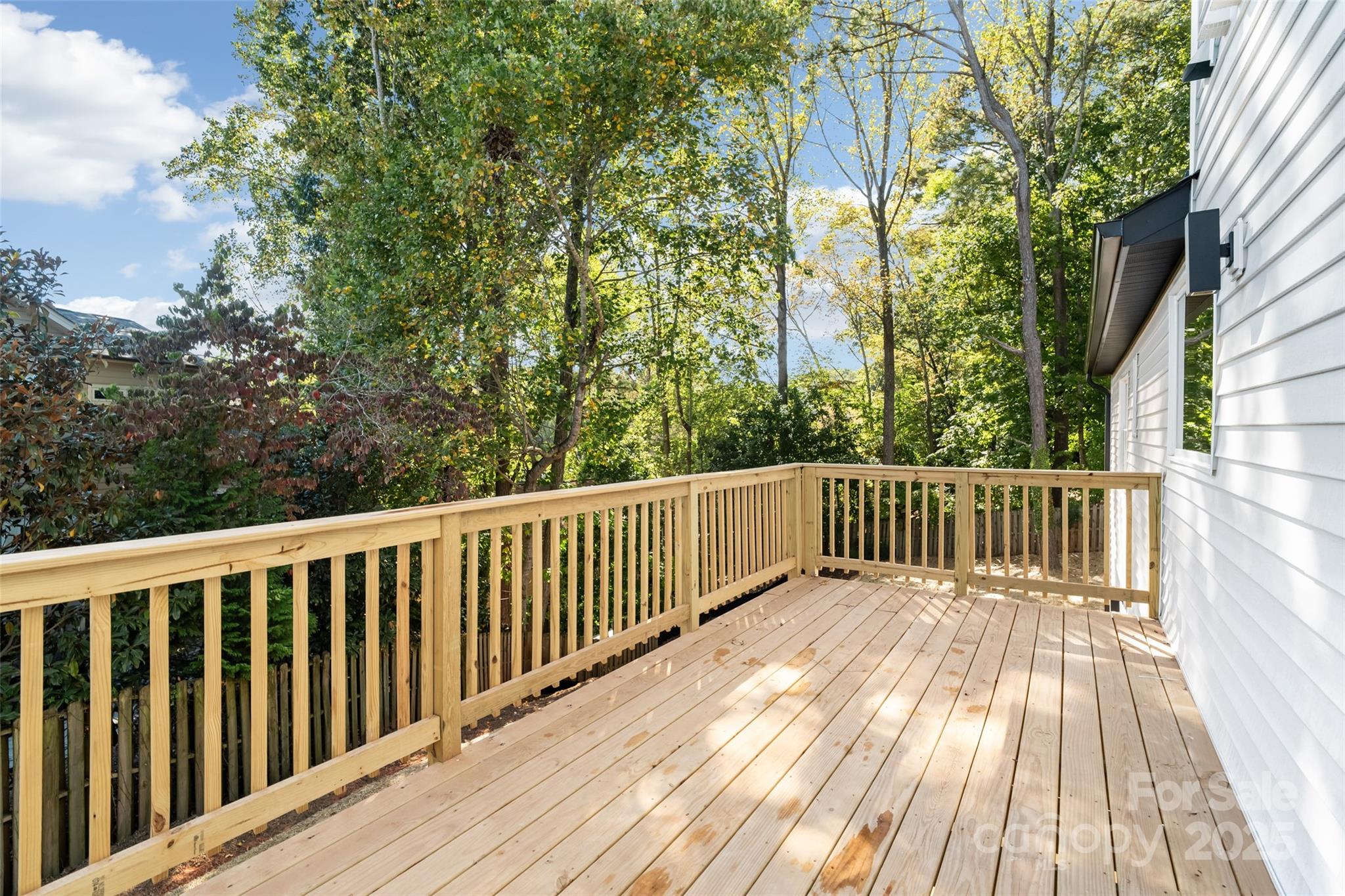 Tega Cay - Residential