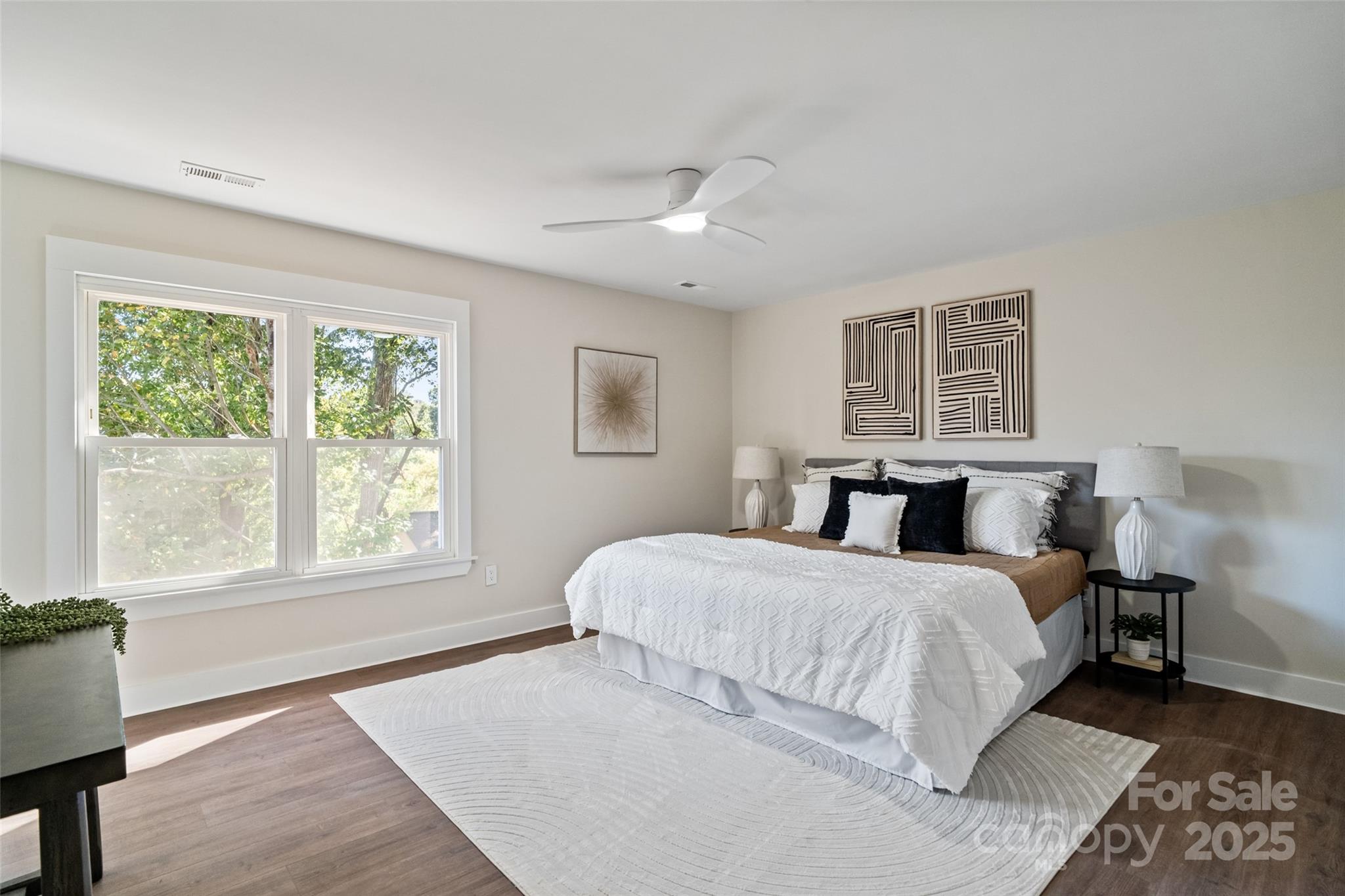 Tega Cay - Residential