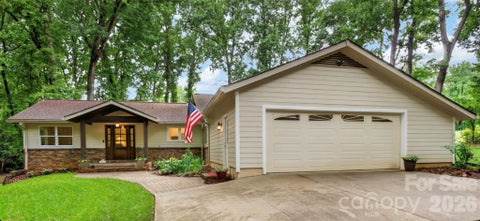 Photo of 64 Timberidge Drive, Clover, SC 29710 (MLS # 4386673)