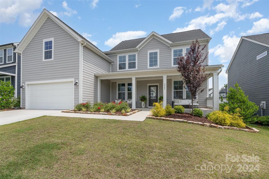 A beautiful home in the Masons Bend Subdivision near the Catawba River. The house is filled with high-end upgrades, including engineered white oak hardwoods throughout the main floor, a shiplap keeping room, vaulted great room, designer lighting worth $10,000, and a tankless water heater. White kitchen with island, quartz countertops, and stainless steel appliances. The primary bedroom is located on the main floor in addition to 4 bedrooms on the second level, two of which share a Jack and Jill style bathroom. The house also features a stunning office with built-in cabinets and desk.  Outside, there is a covered back porch with electrical wiring for a mounted TV and the yard is fenced in making it perfect for outdoor entertainment. The Masons Bend community offers a range of amenities, including pools, wooded trails, a kayak/canoe launch, fitness center, clubhouse, playground, and green spaces. Agent owned

OFFER RECEIVED, PLEASE SUBMIT OFFERS BY 4PM 6/18