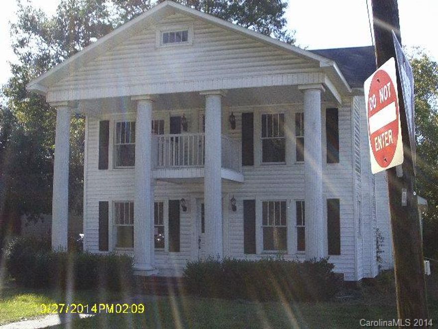 Nice Charleston Style older home with 3 Bedrooms and 3 Full Baths! Lots of room! Property is sold AS-IS.