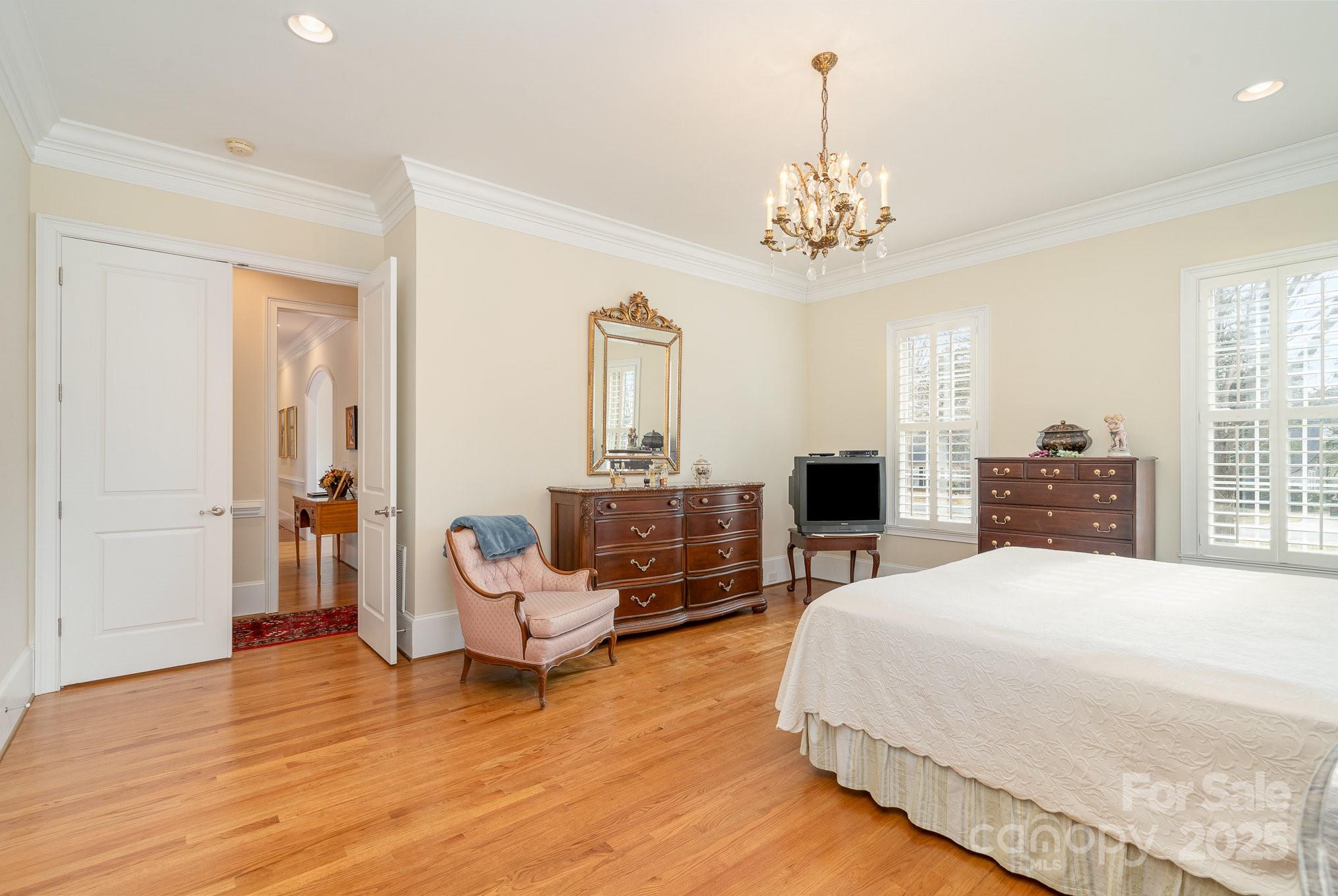 Windwood Circle - Residential