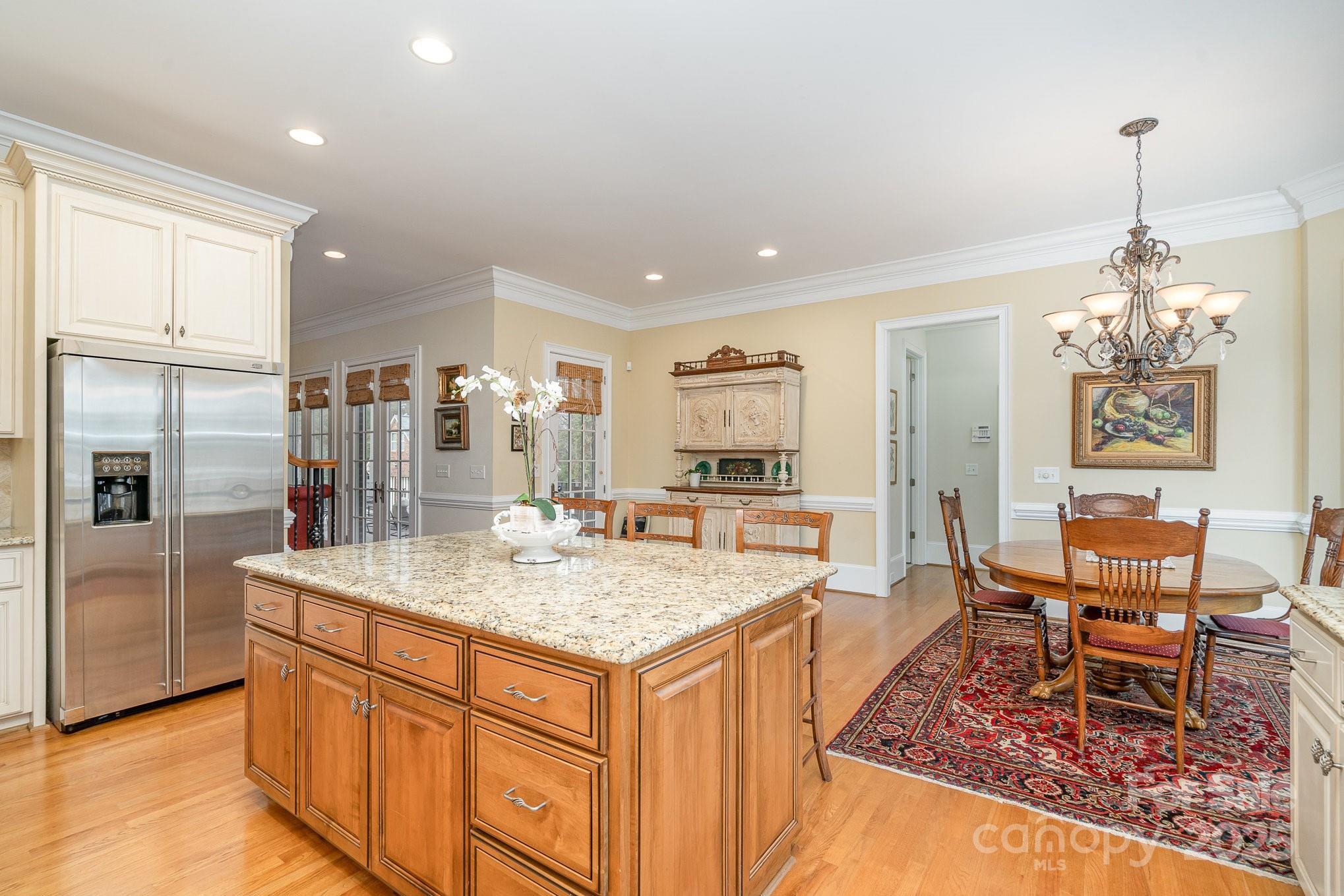 Windwood Circle - Residential