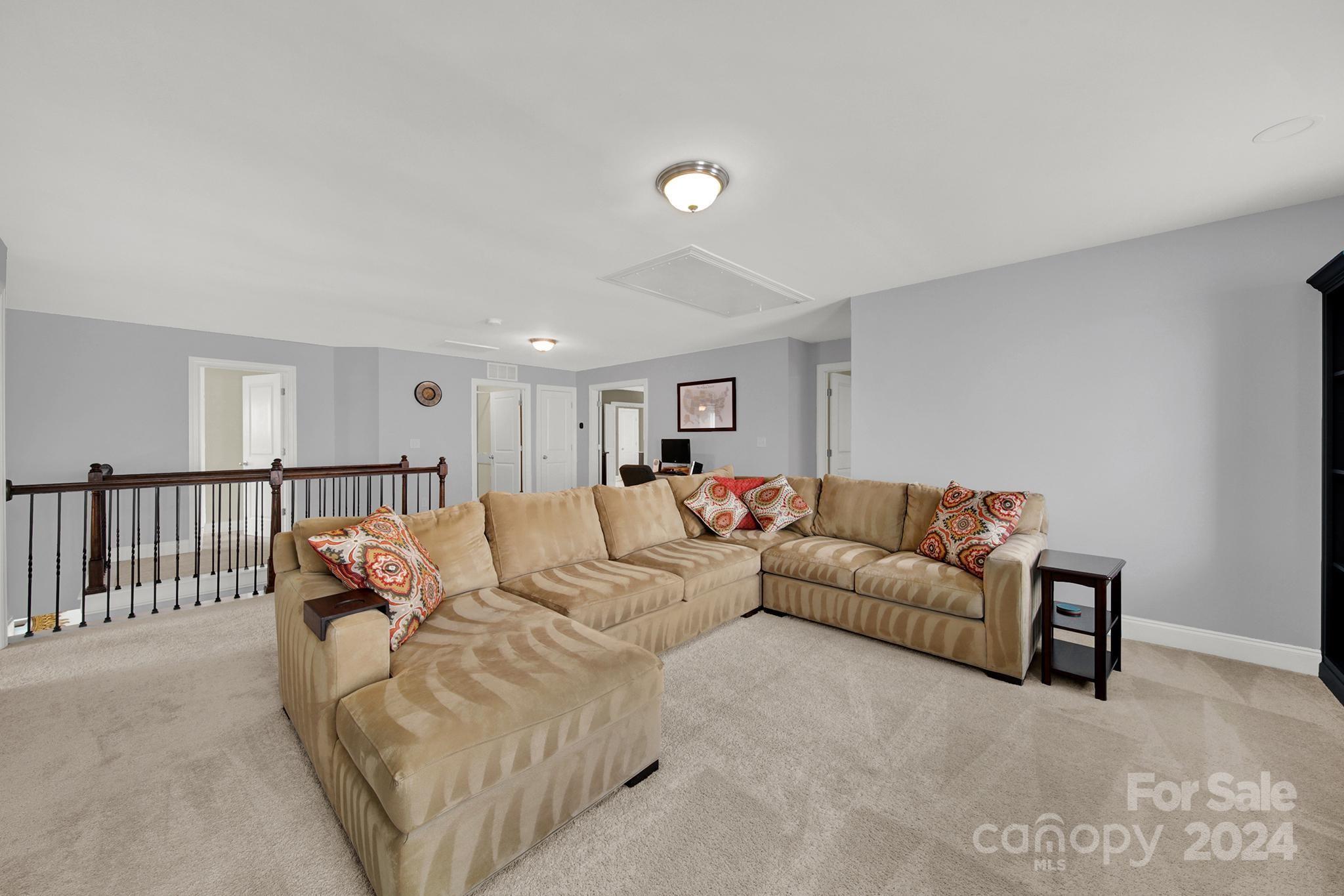 Lake Ridge - Residential