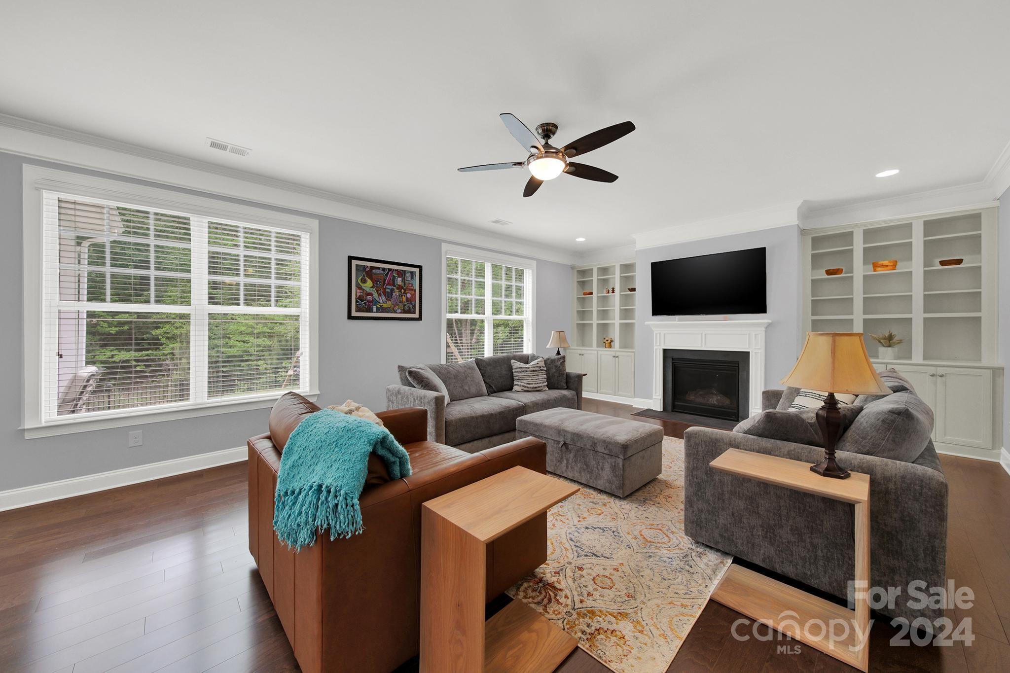 Lake Ridge - Residential