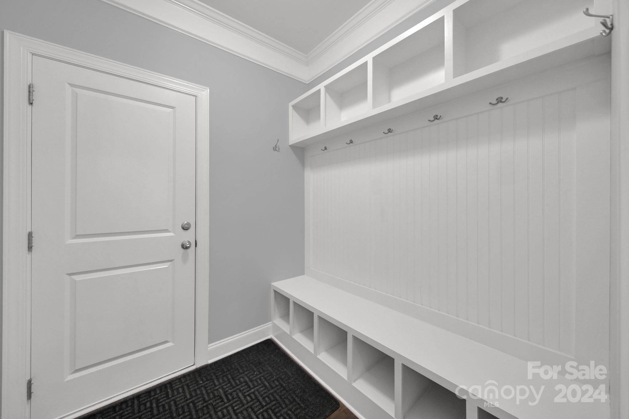 Lake Ridge - Residential