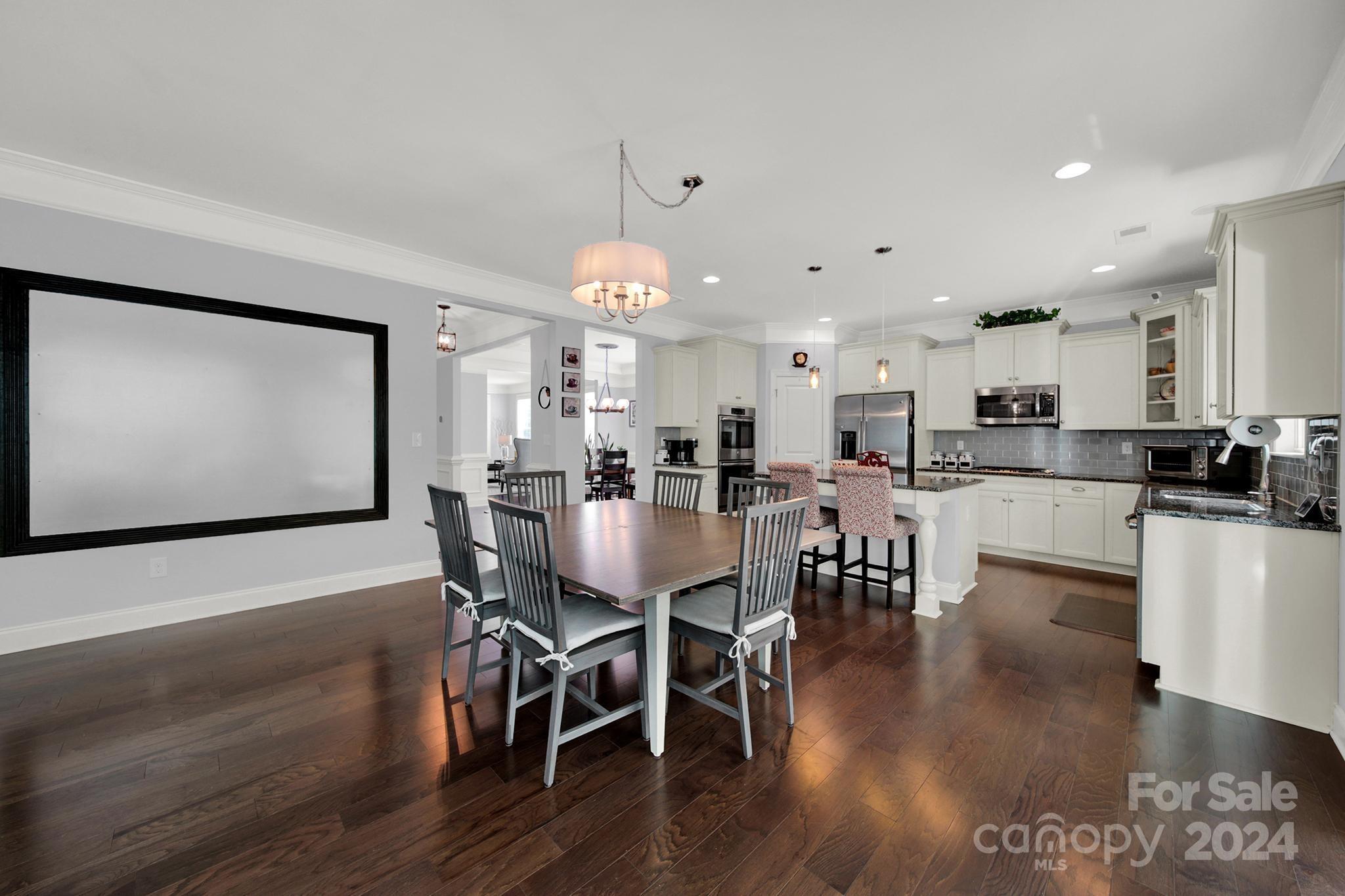 Lake Ridge - Residential