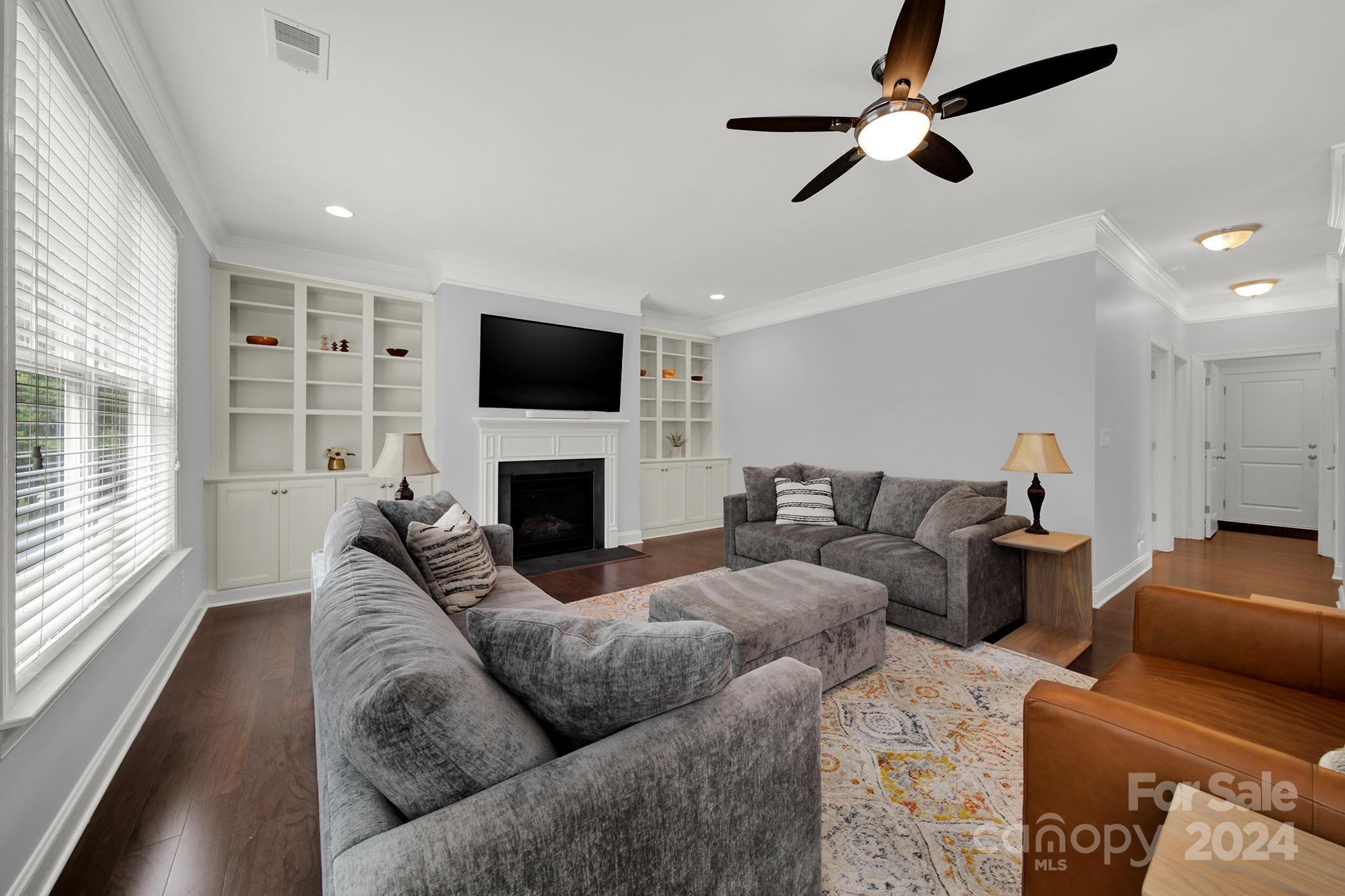 Lake Ridge - Residential