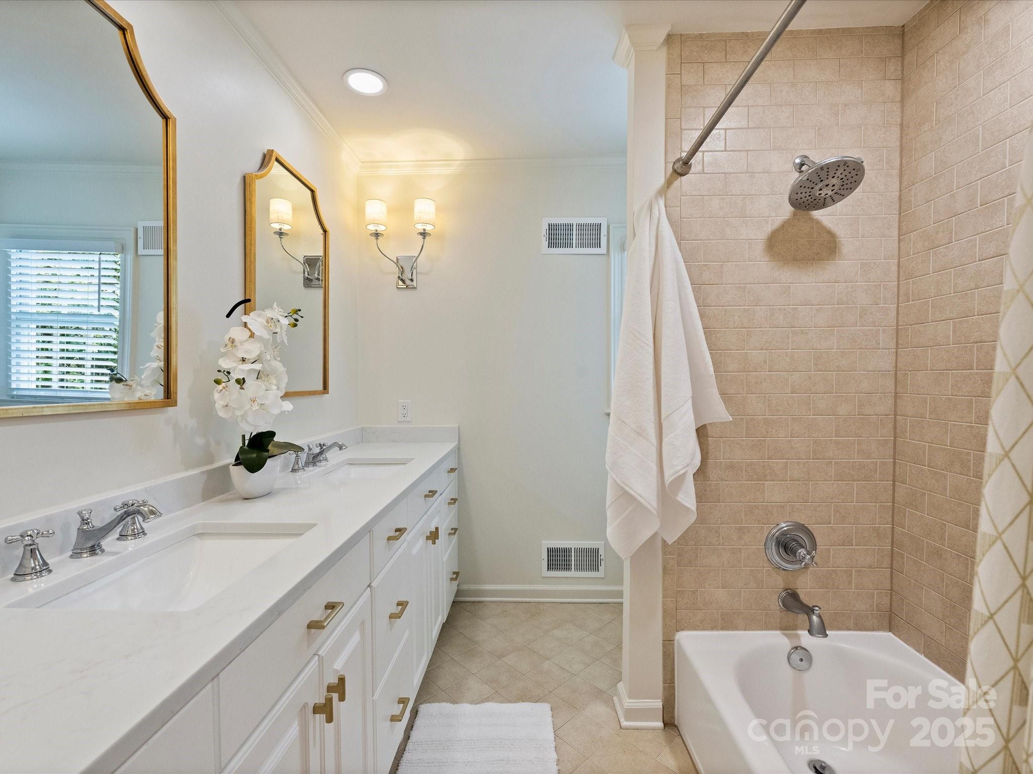 Barclay Downs - Residential