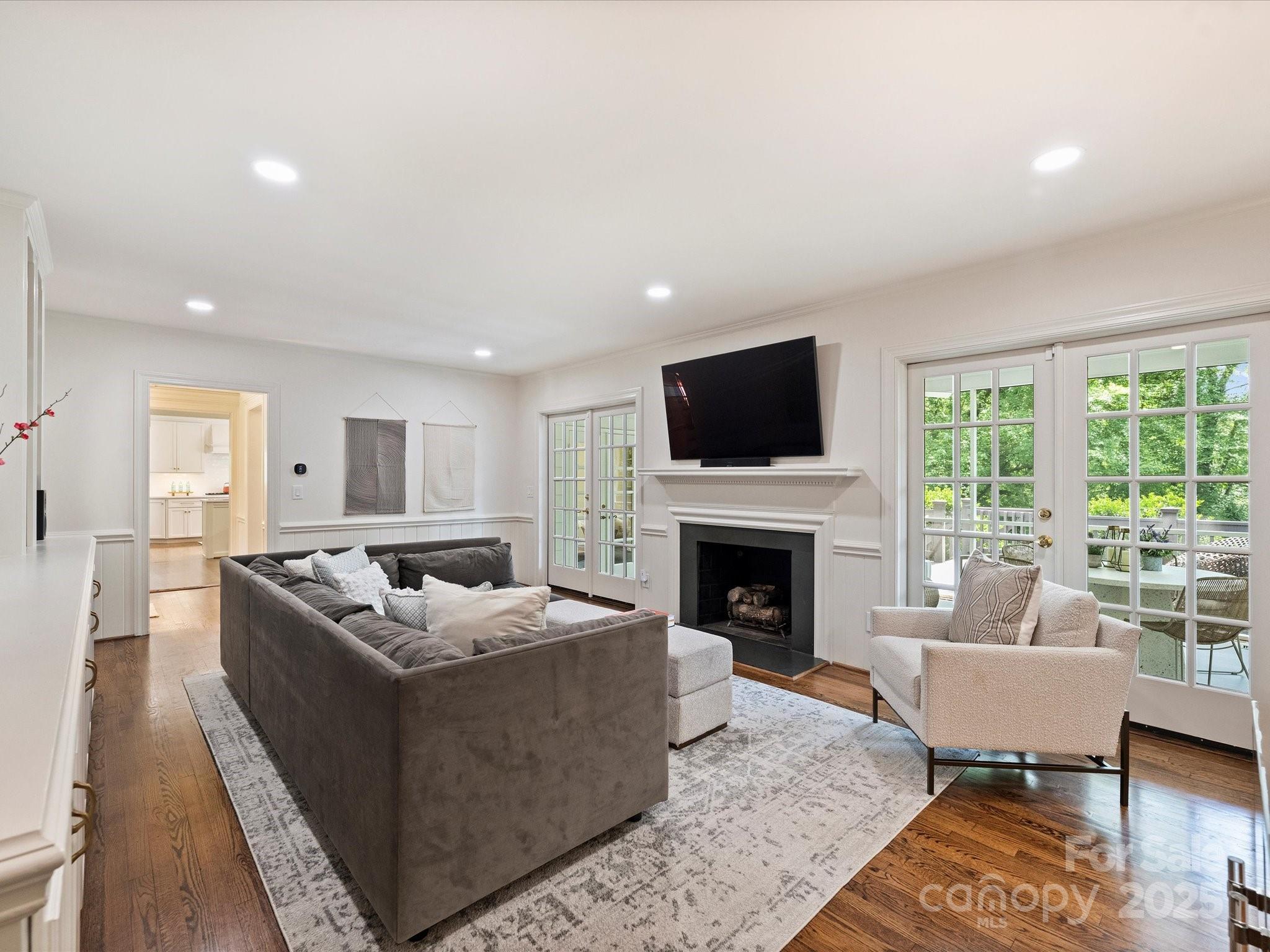 Barclay Downs - Residential