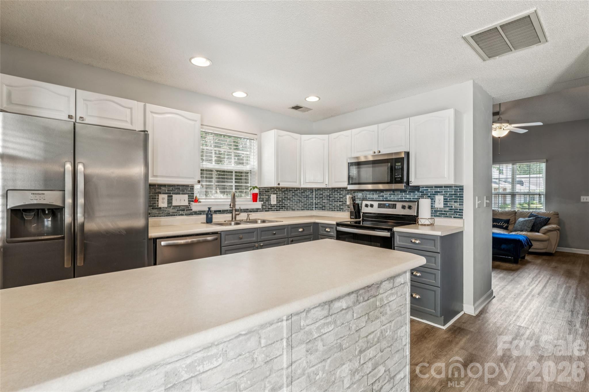 Roxborough II - Residential