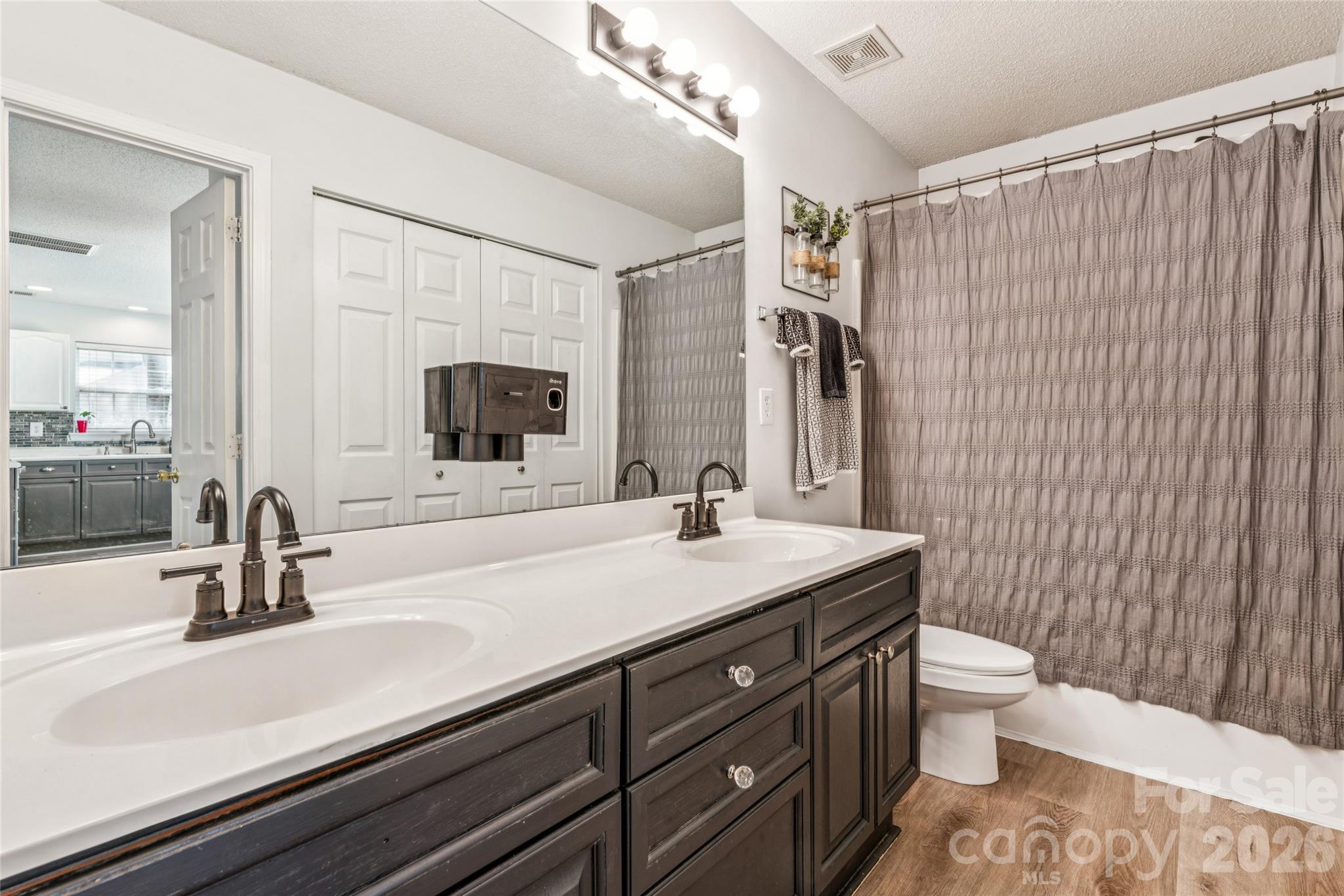 Roxborough II - Residential