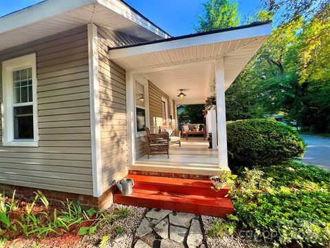 A home in Hendersonville