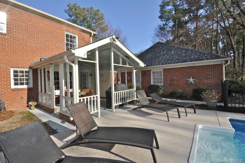 Colony Woods - Residential