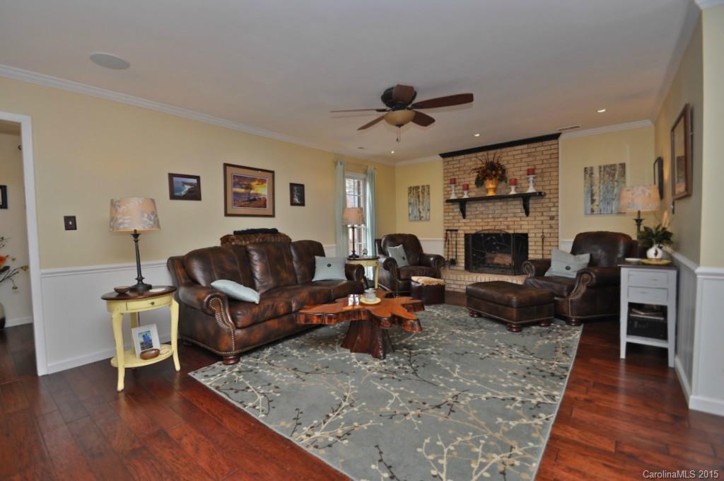 Colony Woods - Residential