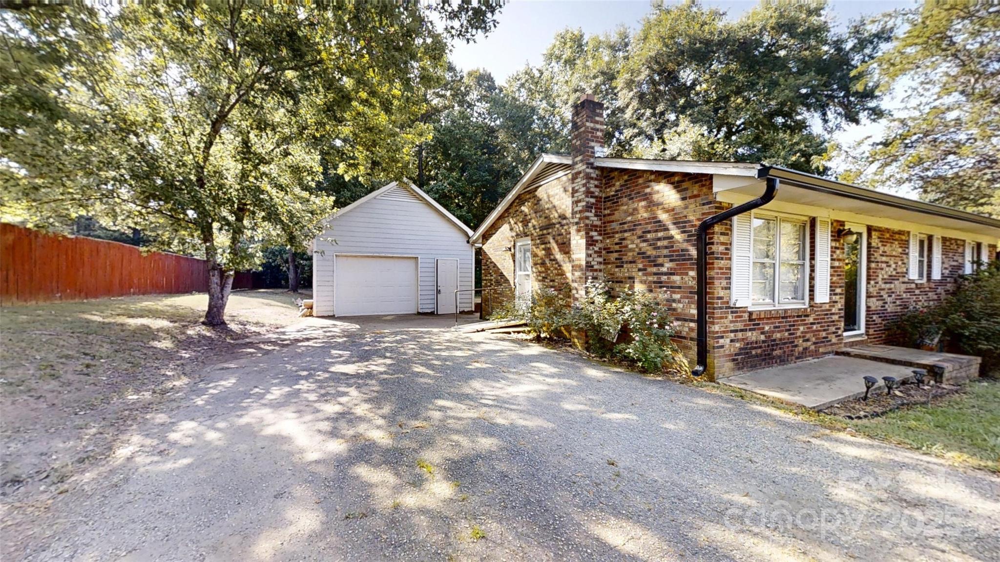 105 Smith Lane