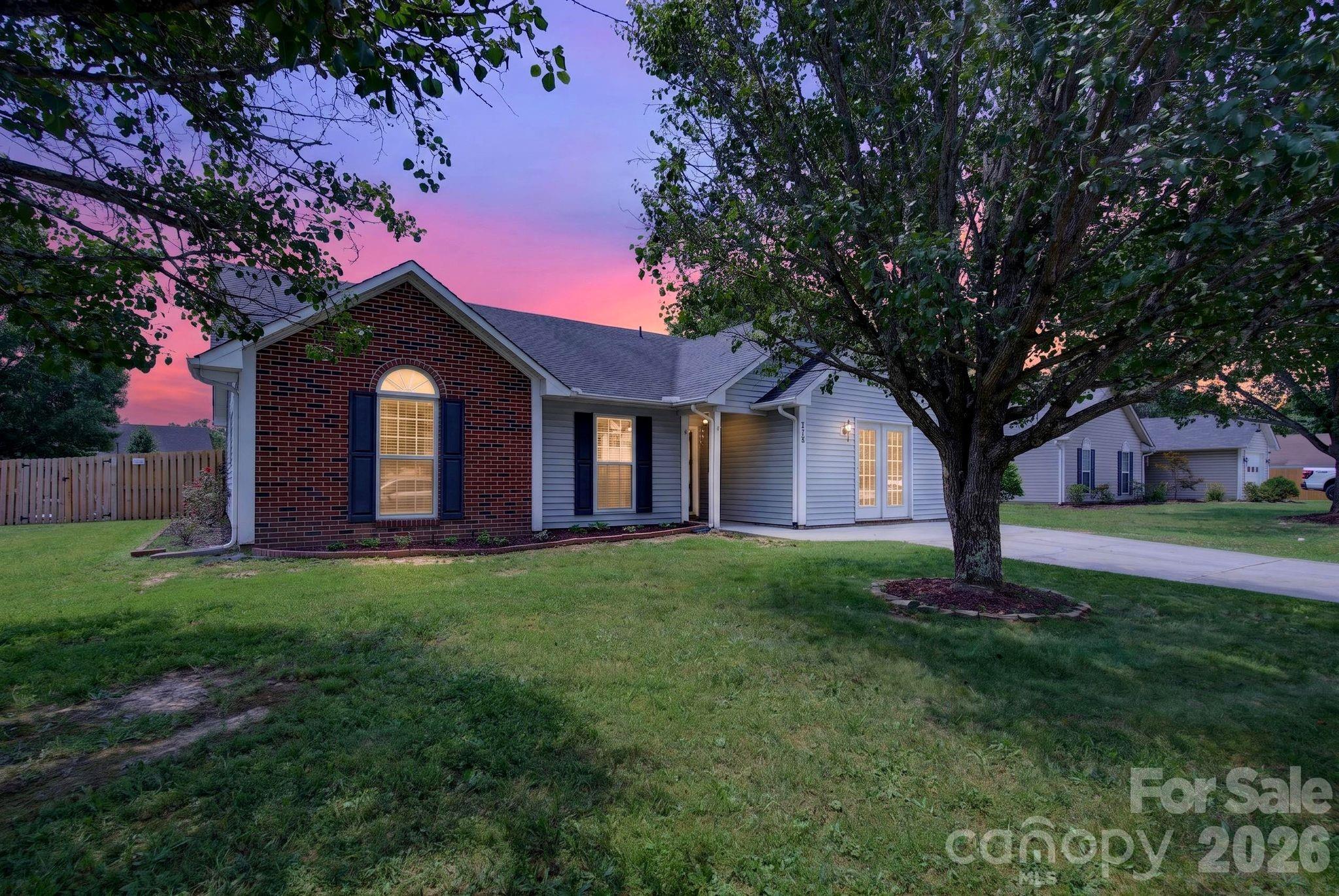 906 Woodhill Drive, Fletcher, NC, 28732