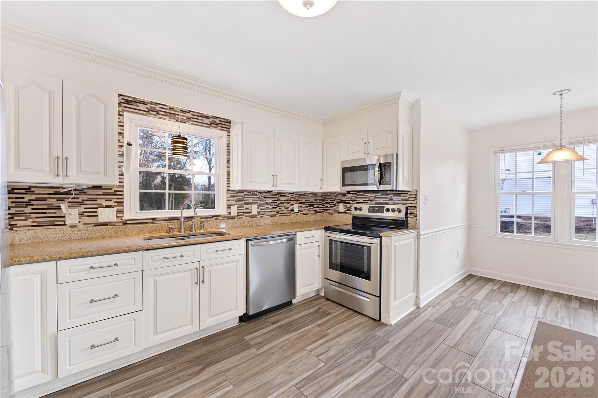 Candlewyck - Residential