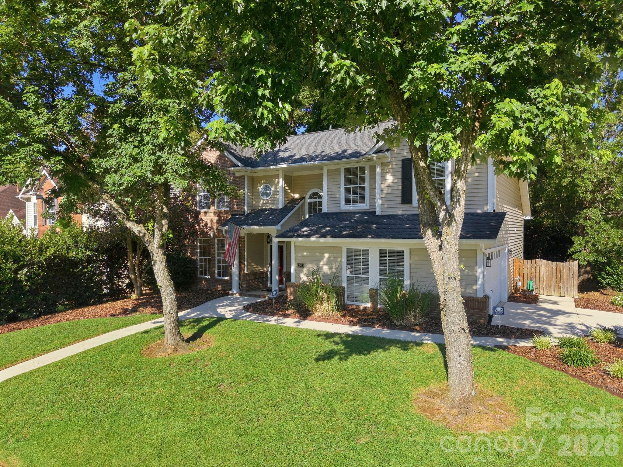 10900 Owl Nest Lane